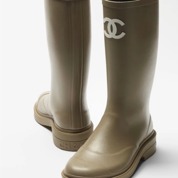 Chanel rain boots - Picture 10 of 10